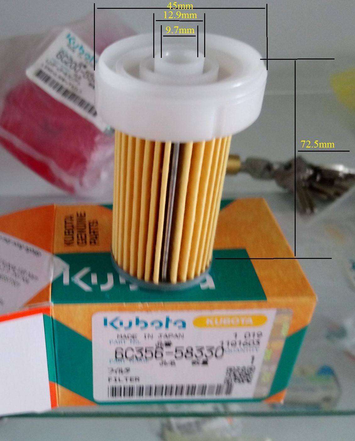 Lọc nhiên liệu máy gặt B2420 phù hợ với các máy đời cũ sử dụng bộ cốc lọc nhựa tách nước